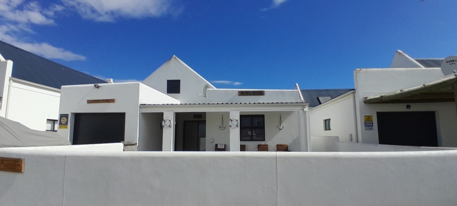 2 Bedroom Property for Sale in Britannia Bay Western Cape